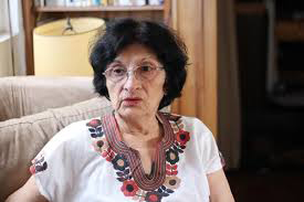 Tununa Mercado